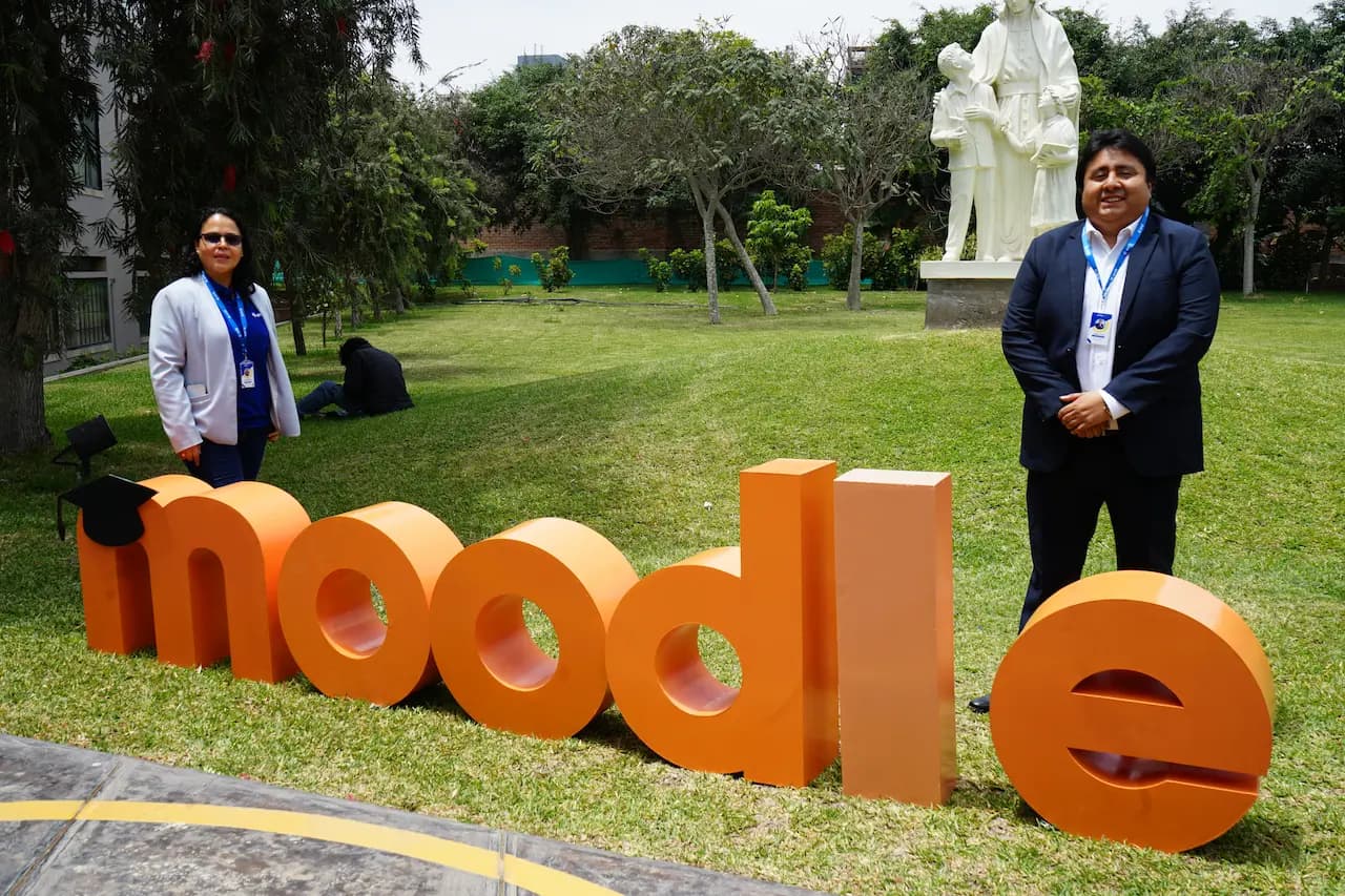 Imagen 1 de la ponencia Del LMS al Modelo de Gestión de ENIT en MoodleMoot Perú 2026